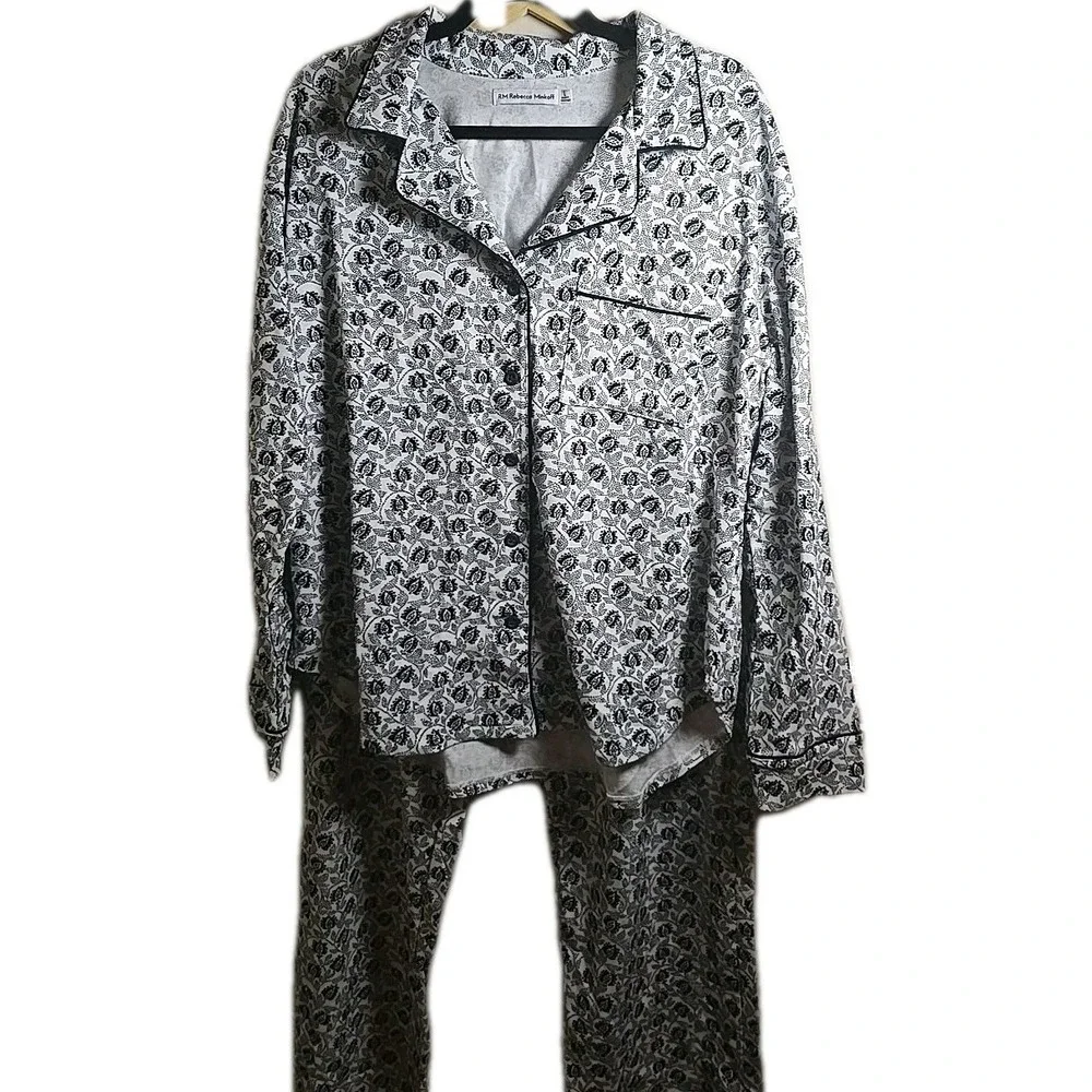 Rebecca Minkoff Pajama Set Women L Floral Paisley Button Down Top Pants NWOT - Picture 3 of 16